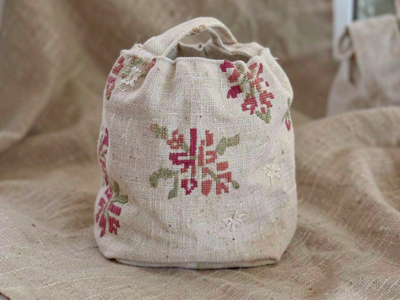 Håndlagd tekstilpute